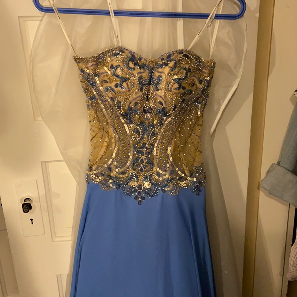 Graduation/prom dress